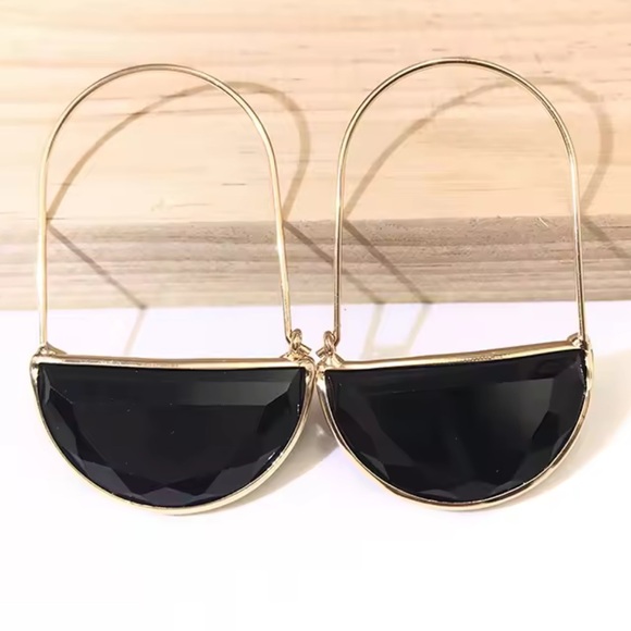 Anthropologie Jewelry - Anthropologie Black Glass Crescent Hoop Gold Earrings
